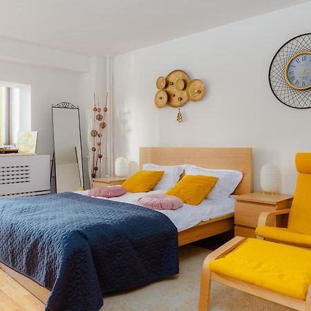 Downtown Apartment Boutique No1 Unirii Bukares Bagian luar foto