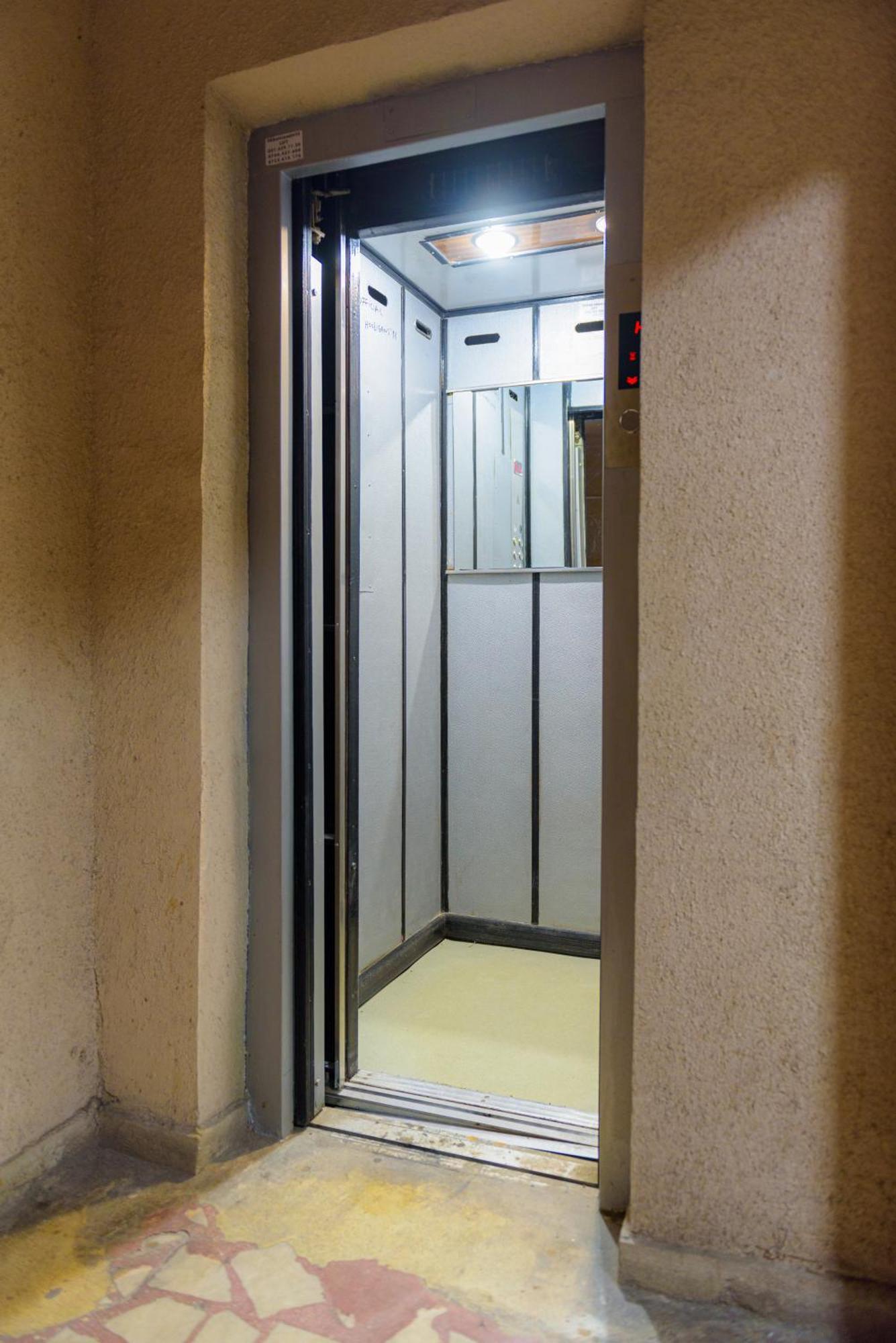 Downtown Apartment Boutique No1 Unirii Bukares Bagian luar foto