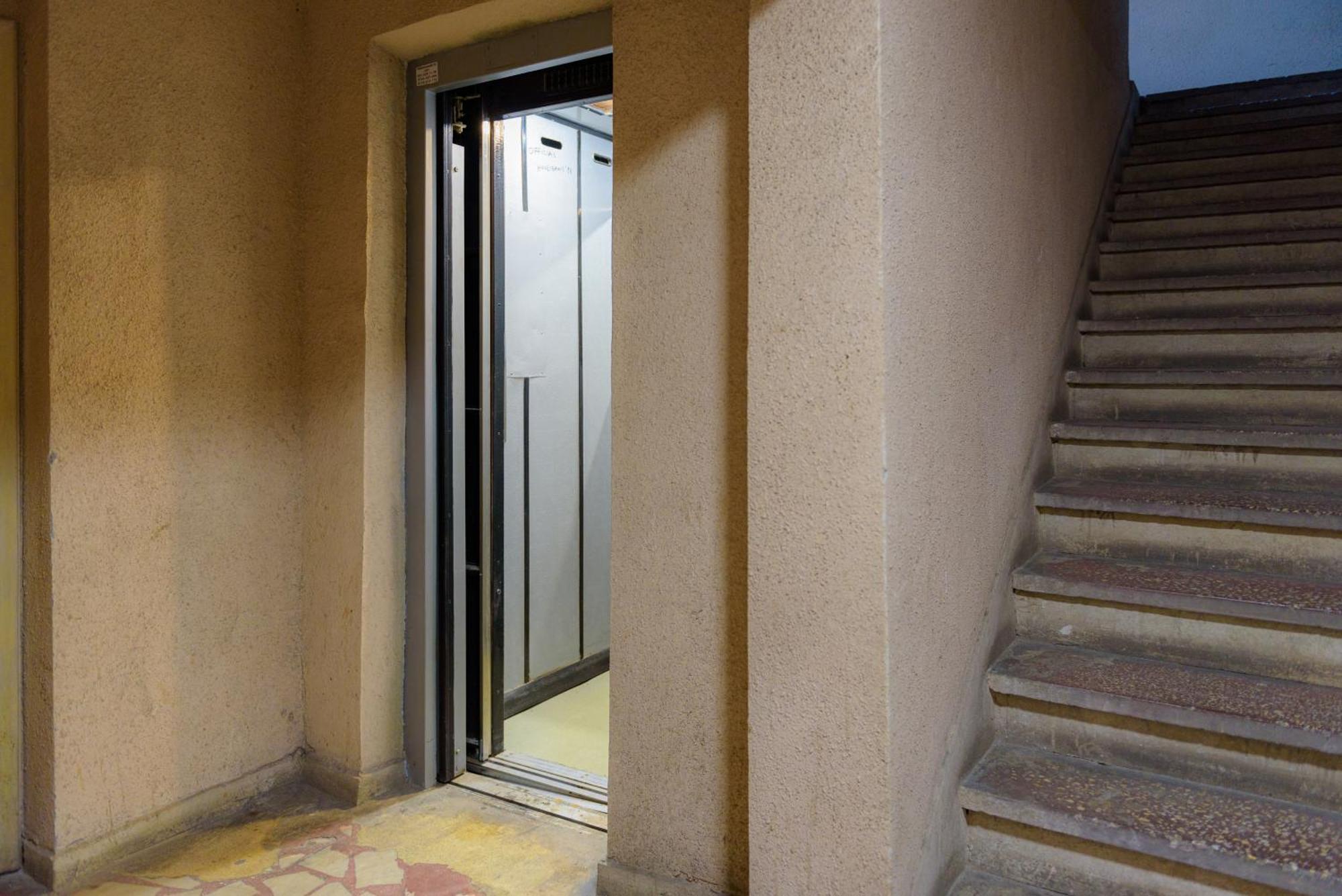 Downtown Apartment Boutique No1 Unirii Bukares Bagian luar foto